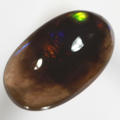 SOLID BLACK CRYSTAL OPAL Quick moving flags of red and blue